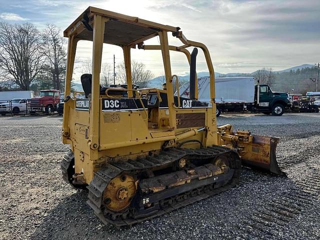 Image of Caterpillar D3C XL equipment image 3