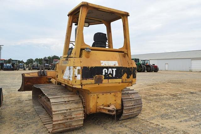 Image of Caterpillar D3G equipment image 1