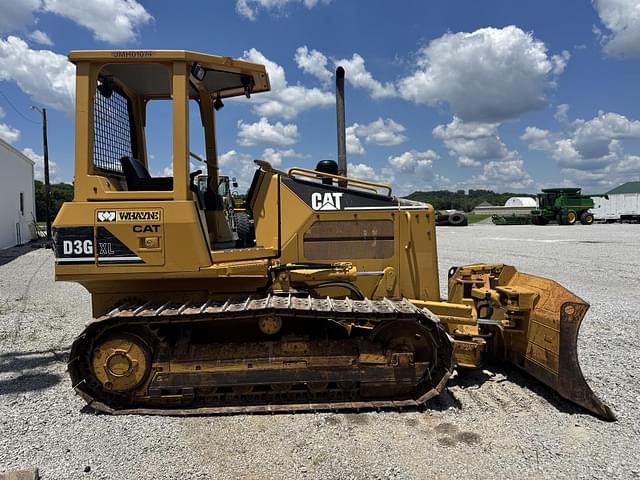 Image of Caterpillar D3G equipment image 2