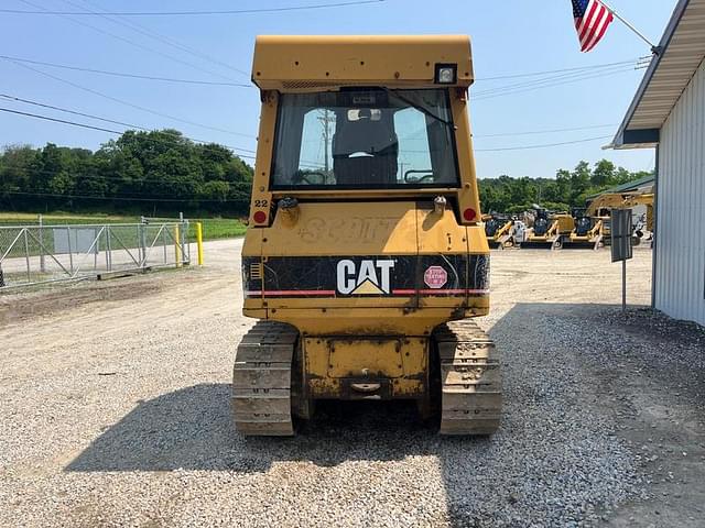Image of Caterpillar D3GXL equipment image 3