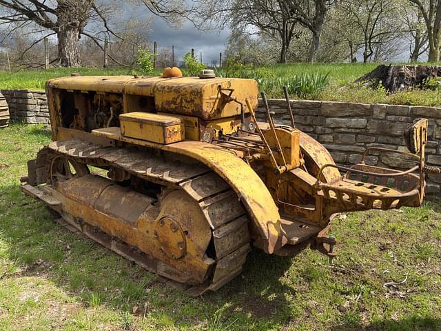 Image of Caterpillar D4 equipment image 2