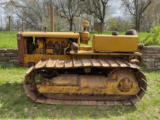Image of Caterpillar D4 equipment image 1
