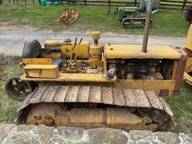 Image of Caterpillar D4 equipment image 4