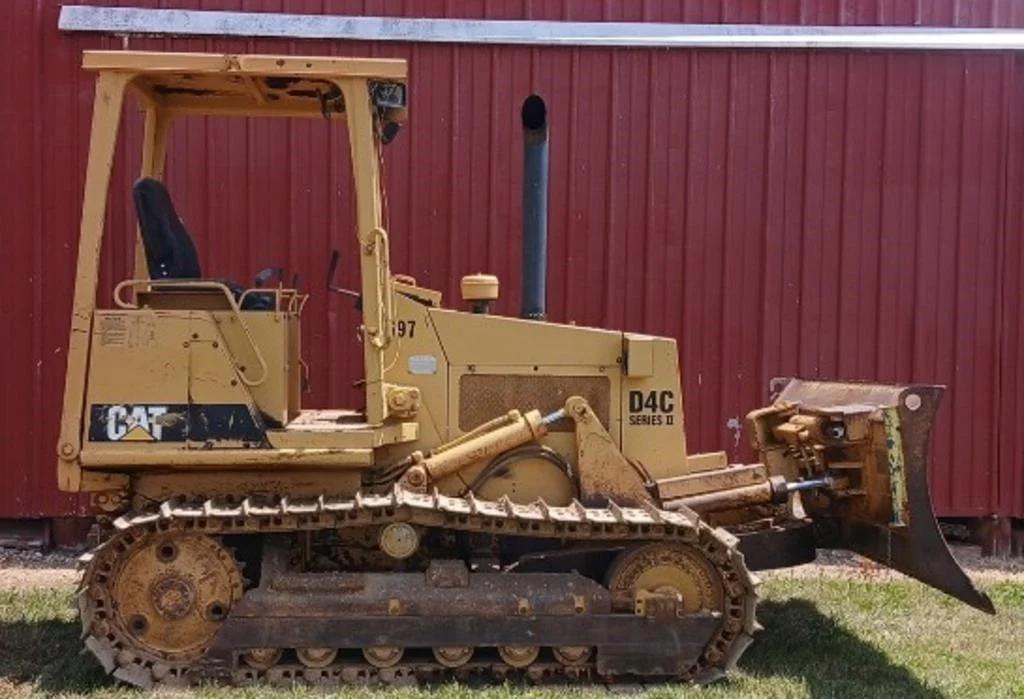 Image of Caterpillar D4C Primary image