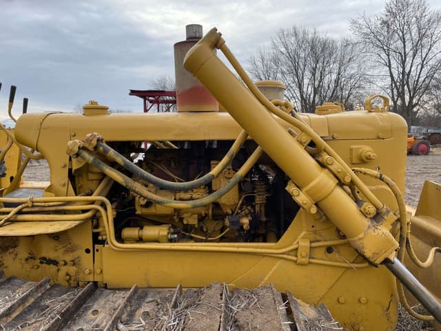 Image of Caterpillar D4D equipment image 3