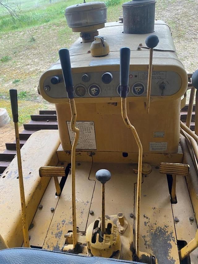 Thumbnail image Caterpillar D4D 6