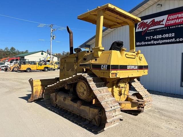 Image of Caterpillar D4H equipment image 2