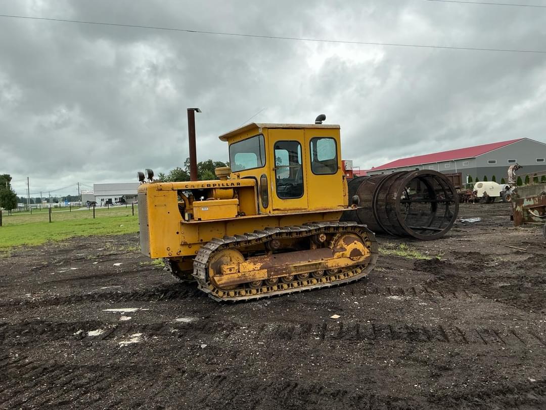 Image of Caterpillar D5 Primary image