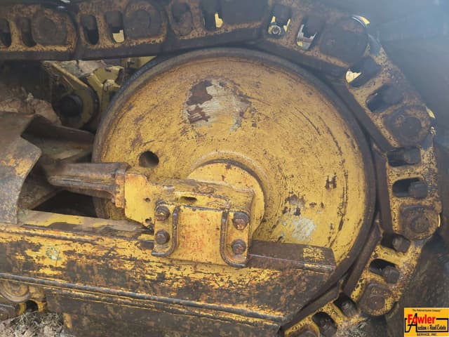 Image of Caterpillar D5G LGP equipment image 4