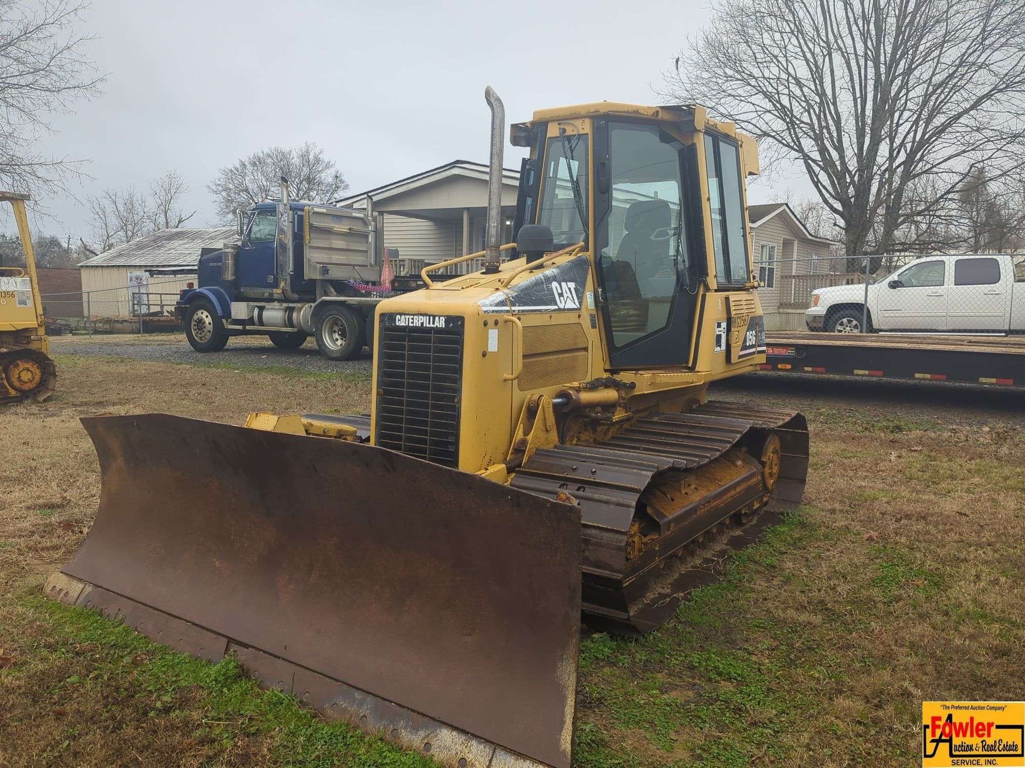 Caterpillar D5G LGP Equipment Image0