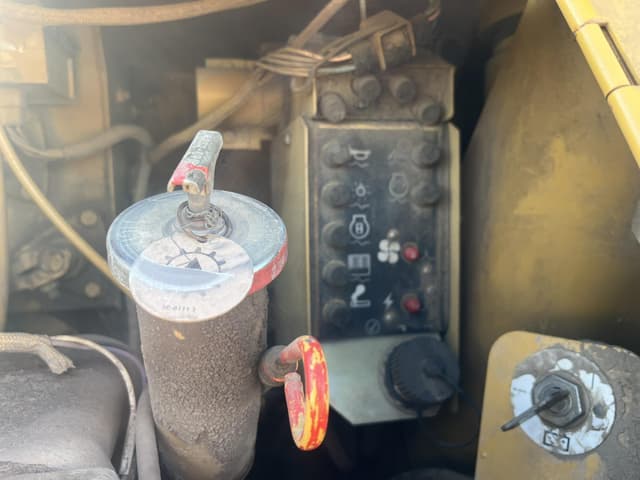 Image of Caterpillar D5HXL equipment image 3