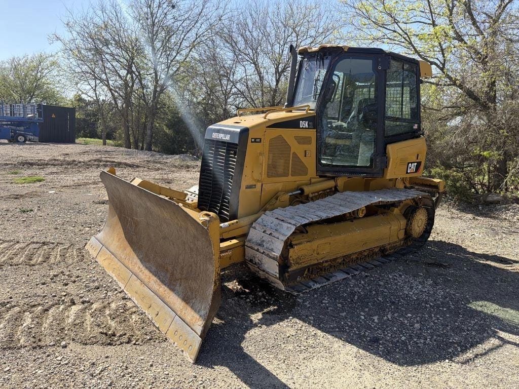 Caterpillar D5K XL Equipment Image0