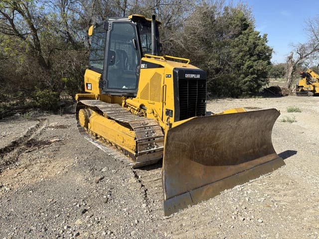 Image of Caterpillar D5K XL equipment image 1