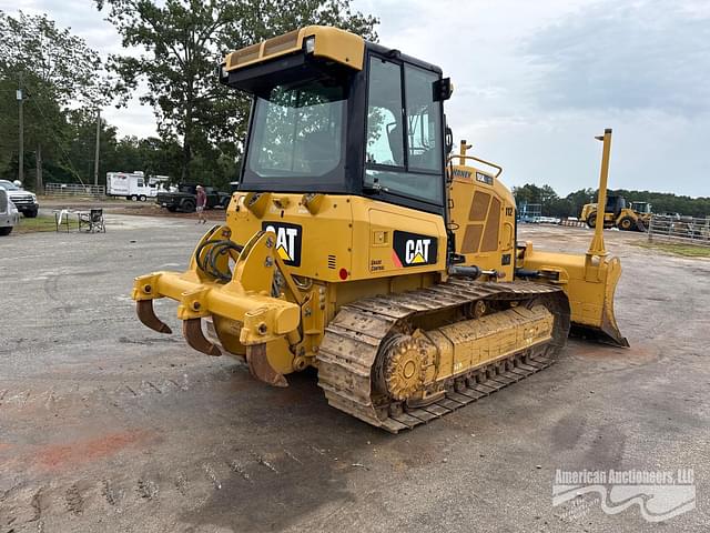 Image of Caterpillar D5K2 XL equipment image 2