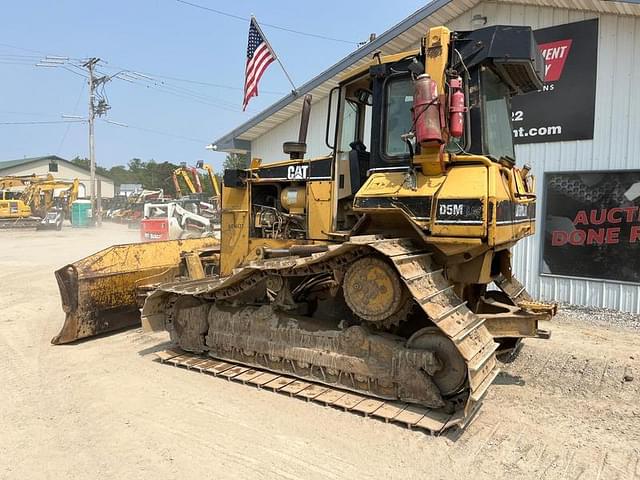 Image of Caterpillar D5M LGP equipment image 2