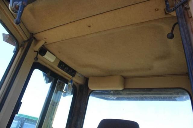 Thumbnail image Caterpillar D5MXL 17