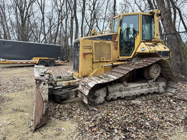 Image of Caterpillar D5N LGP equipment image 1