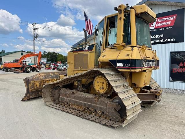 Image of Caterpillar D5N LGP equipment image 2