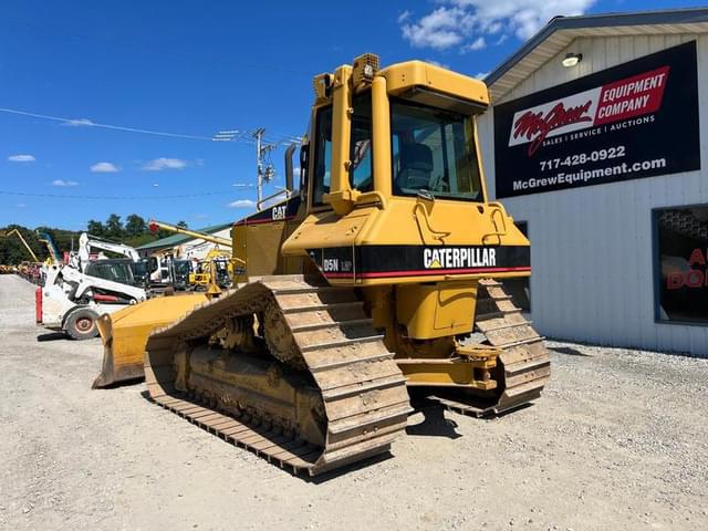 Image of Caterpillar D5N LGP equipment image 2