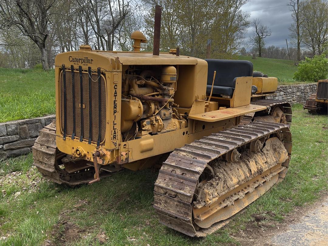 Image of Caterpillar D6 Primary image