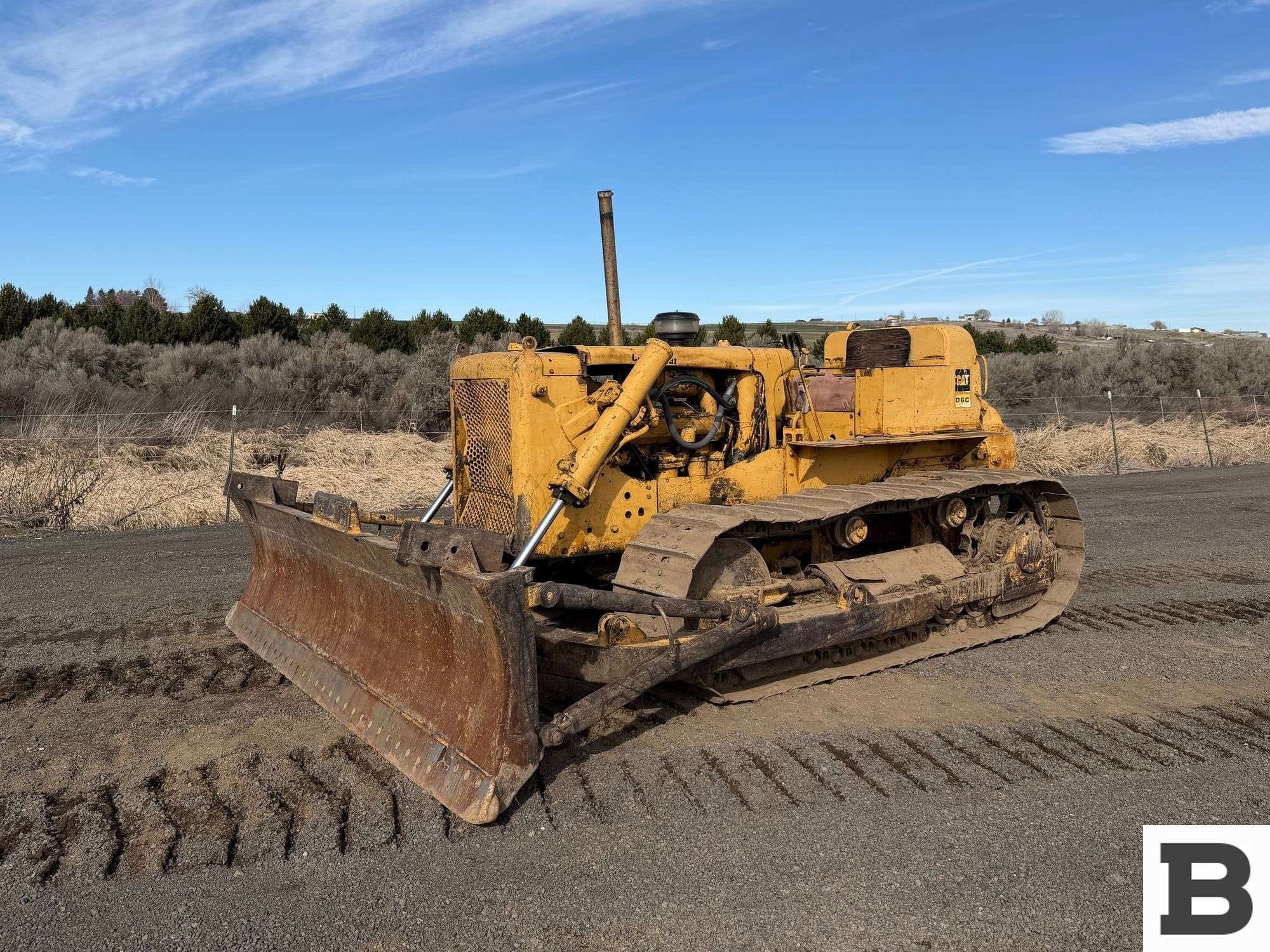 Caterpillar D6C Equipment Image0