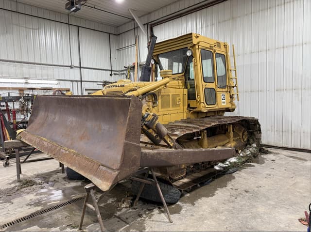 Image of Caterpillar D6D equipment image 1