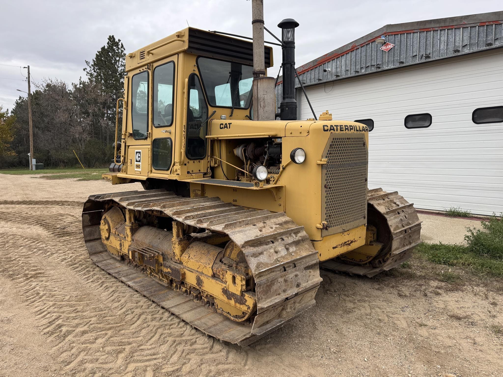 Caterpillar D6D Equipment Image0