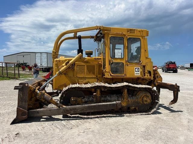 Image of Caterpillar D6D equipment image 1