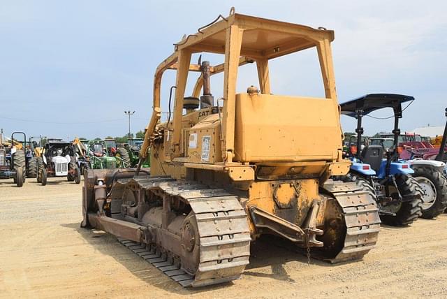 Image of Caterpillar D6D equipment image 1