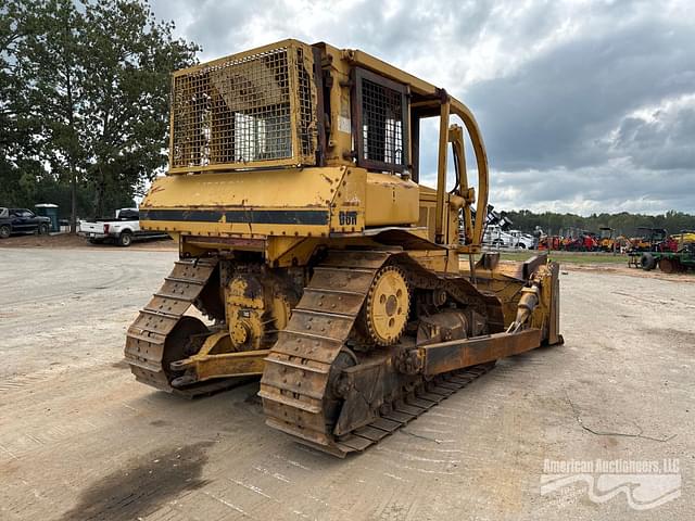 Image of Caterpillar D6H equipment image 2