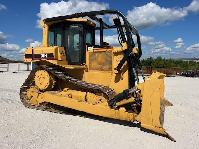 Image of Caterpillar D6H equipment image 1