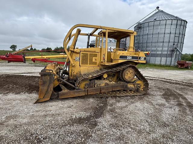 Image of Caterpillar D6H II equipment image 1