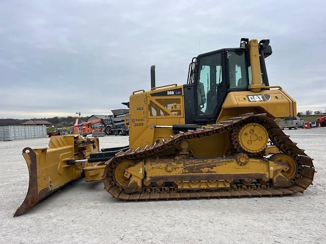 Image of Caterpillar D6N LGP equipment image 2