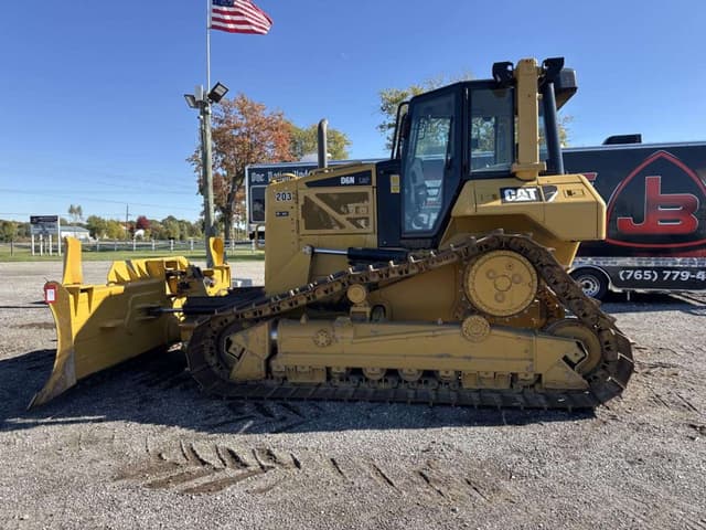 Image of Caterpillar D6N equipment image 1