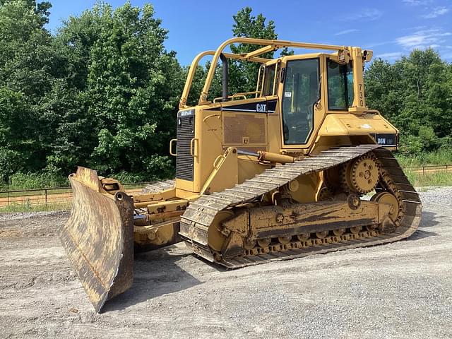 Image of Caterpillar D6N LGP equipment image 2