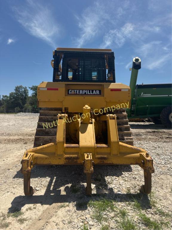 Image of Caterpillar D6R equipment image 3