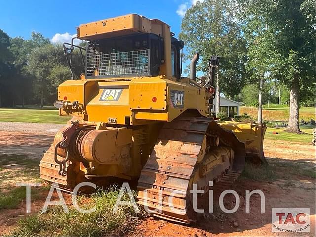 Image of Caterpillar D6T LGP equipment image 3