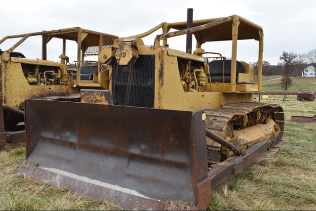 Image of Caterpillar D7 equipment image 1