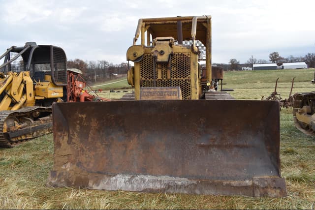 Image of Caterpillar D7 equipment image 1