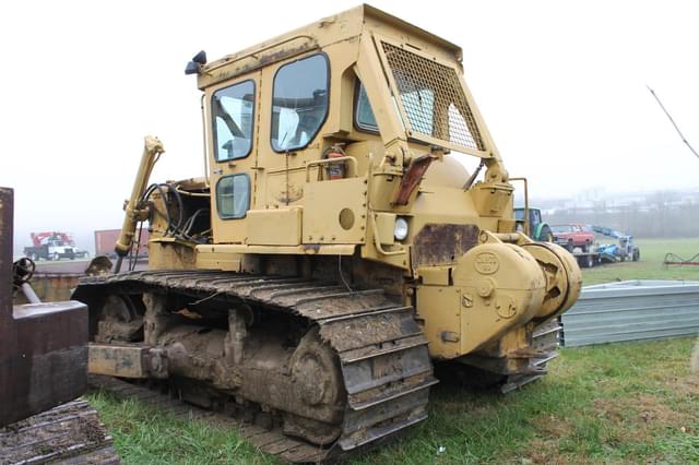 Image of Caterpillar D7 equipment image 4