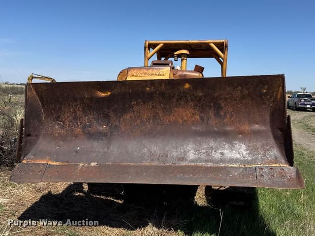 Image of Caterpillar D7 equipment image 1
