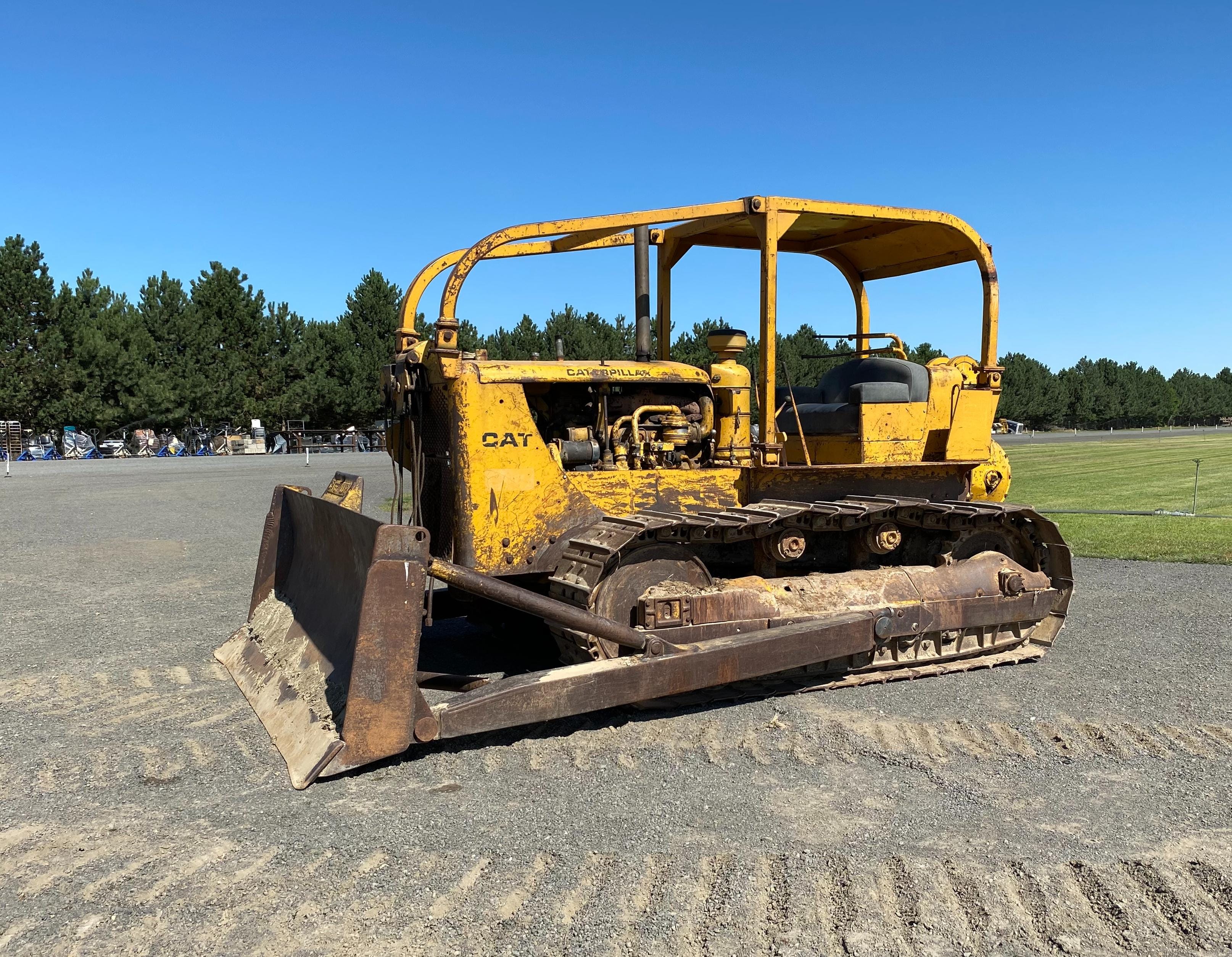 Main image Caterpillar D7