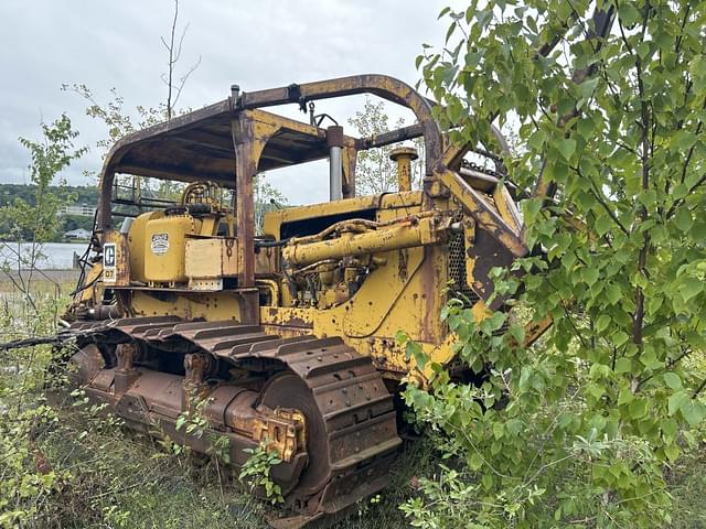 Image of Caterpillar D7 equipment image 2