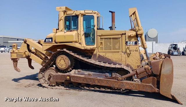 Image of Caterpillar D7H equipment image 3