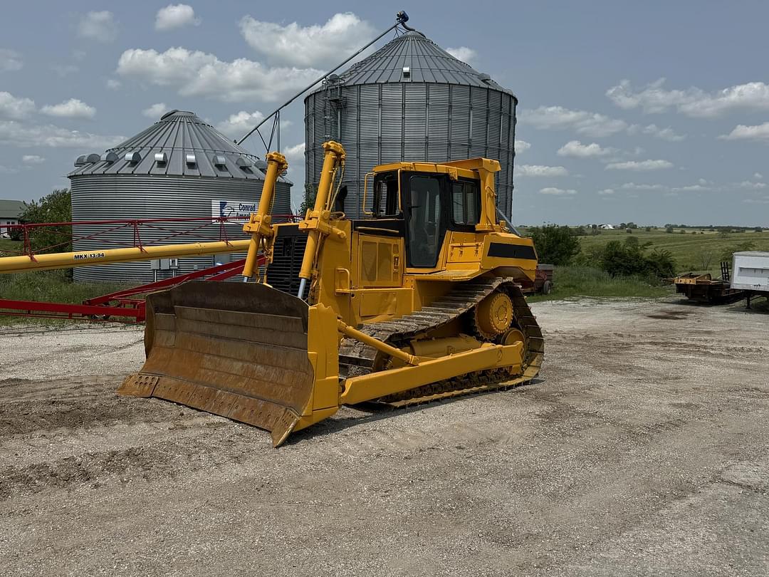Image of Caterpillar D7R Primary image