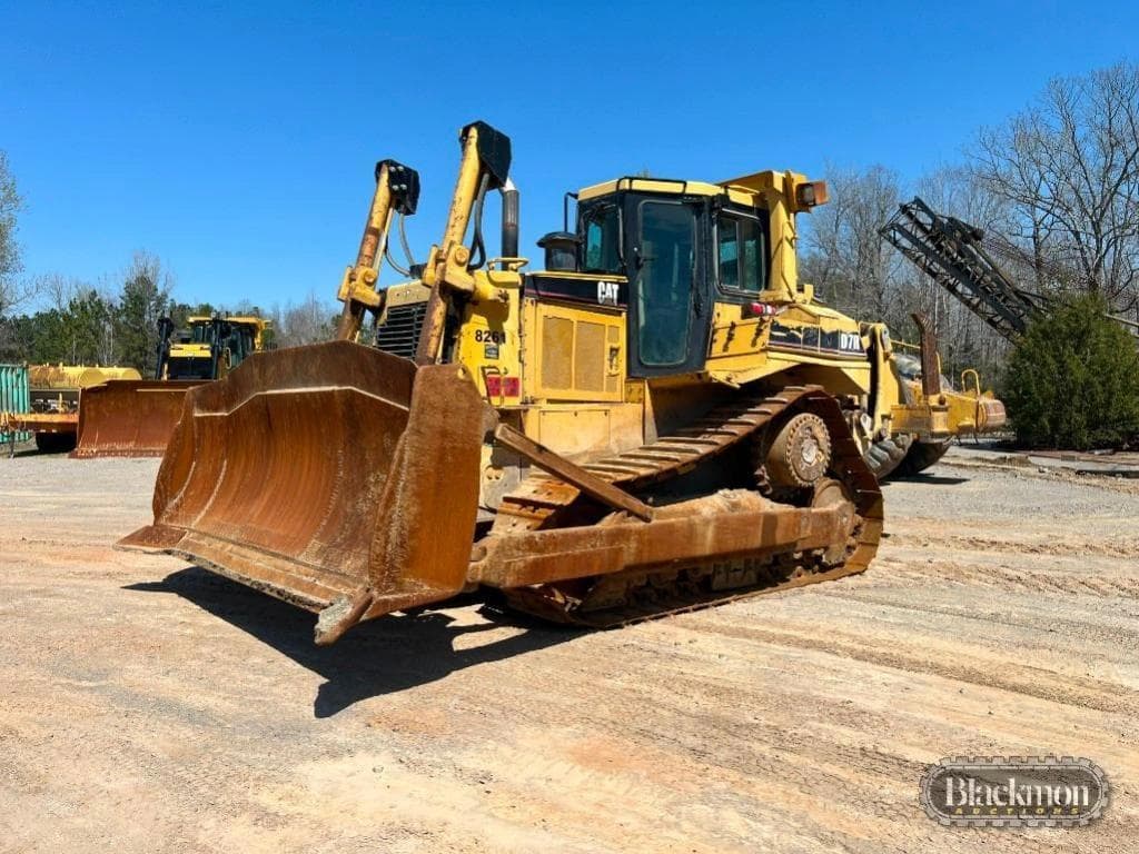 Image of Caterpillar D7R Primary image
