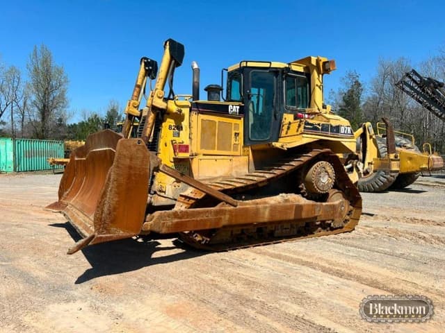 Image of Caterpillar D7R equipment image 1