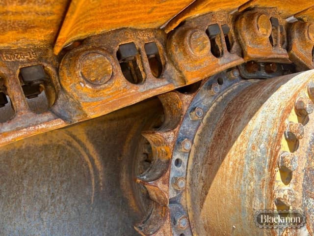 Image of Caterpillar D7R equipment image 4