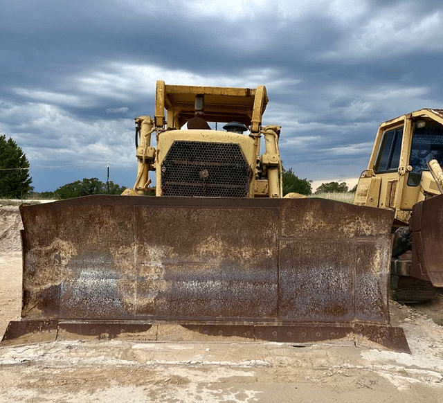 Image of Caterpillar D8K equipment image 2