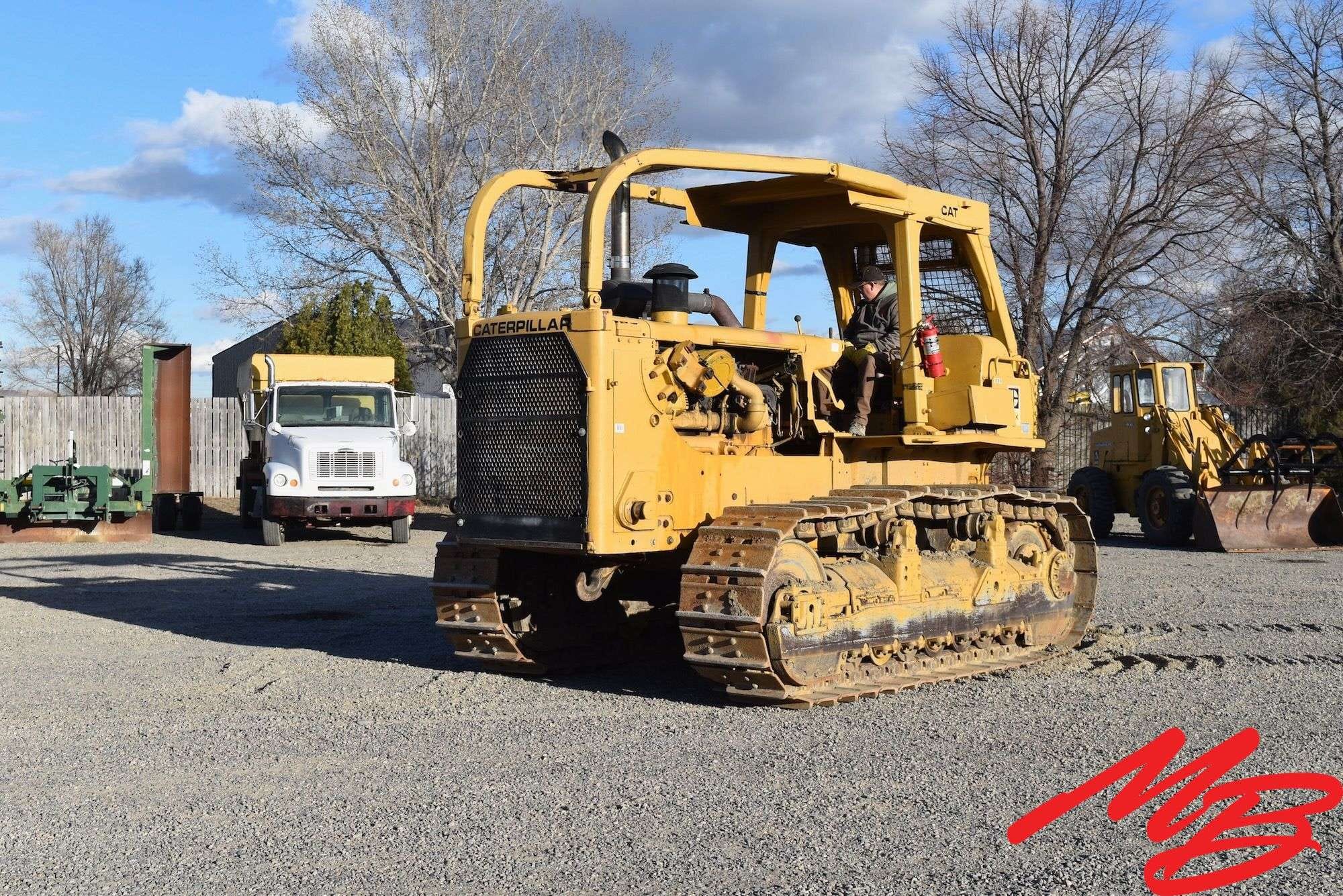 Caterpillar D8K Equipment Image0